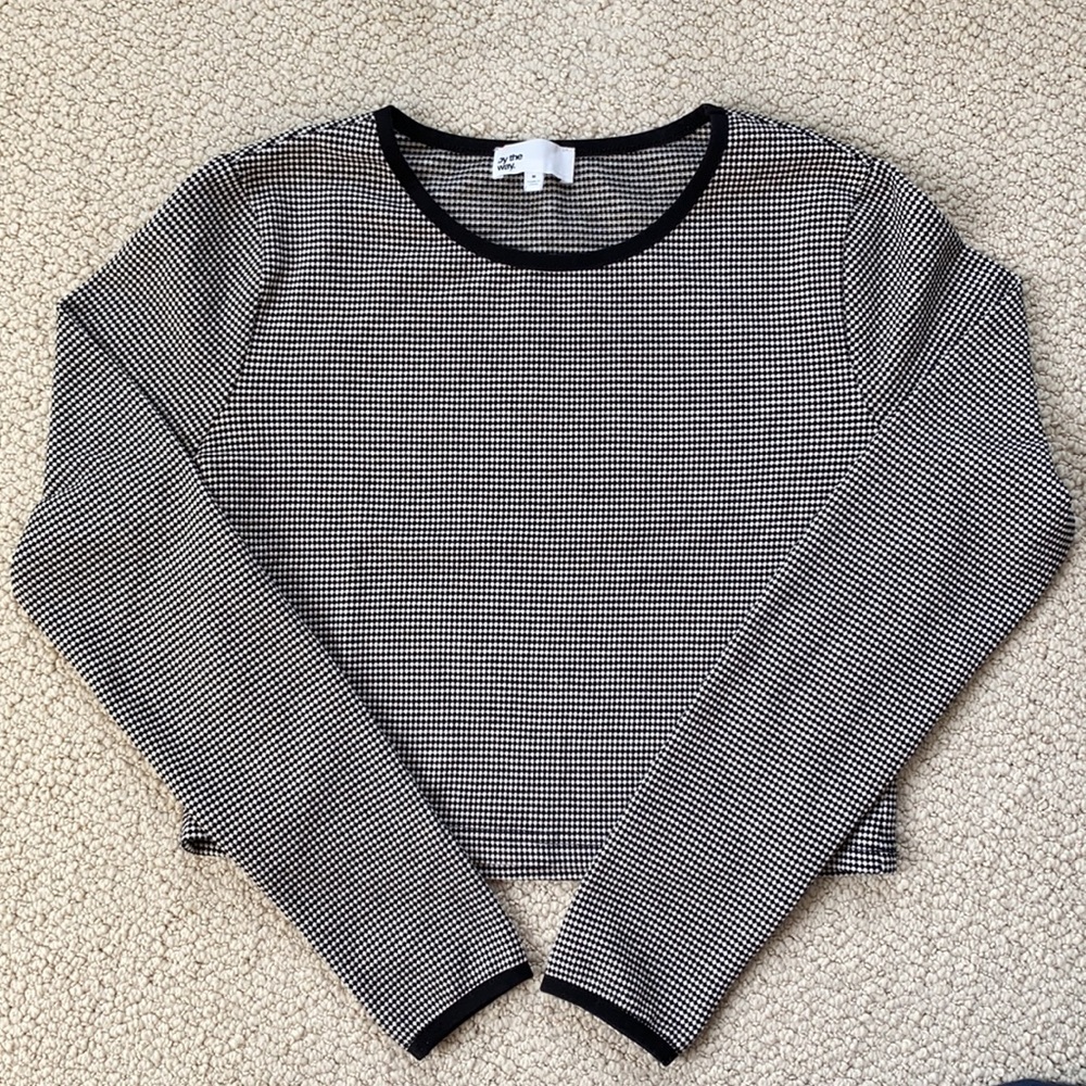 Striped Cropped Long Sleeve Top